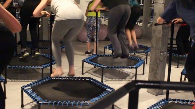 Fit&Jump - jedyne trampoliny w Poznaniu! cz.3 смотреть онлайн