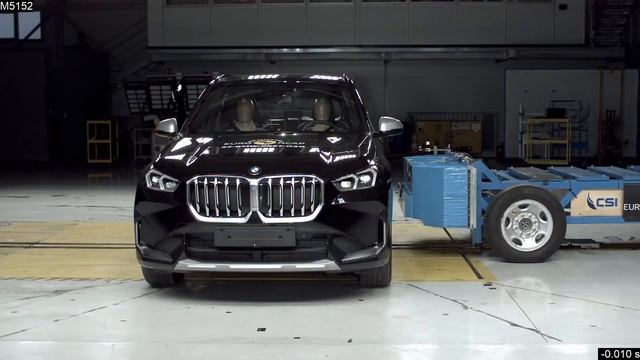 BMW 2 Series Active Tourer and BMW X1 Performance in a side crash, Euro NCAP смотреть онлайн