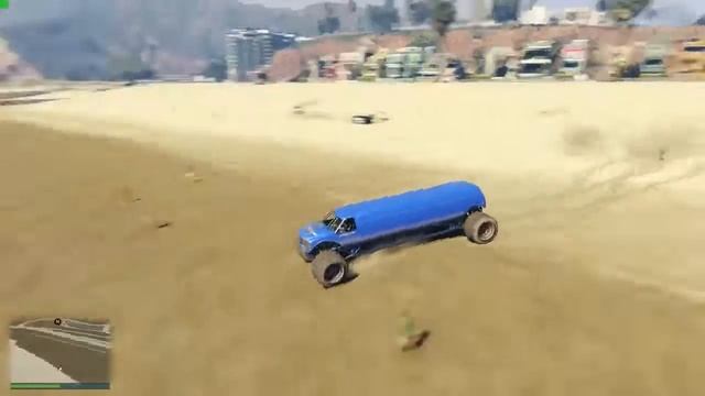 GTA 5 моды ЛИМУЗИН БИГ ФУТ ПОД ВОДОЙ! ЖЕСТЬ смотреть онлайн