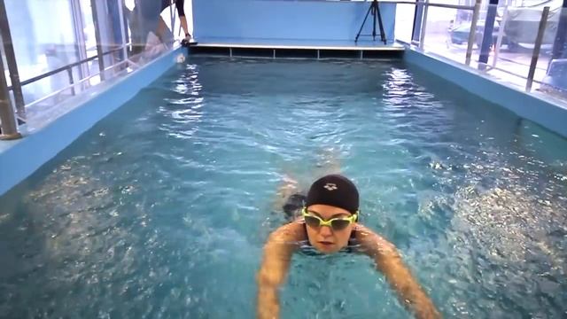 Schwimmkanal für Jederman von Roy Hinnen смотреть онлайн