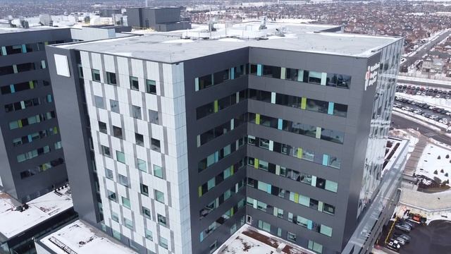 Up & Coming Neighbourhoods Pt. 2 | Vaughan Metropolitan Centre (VMC) смотреть онлайн