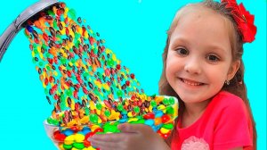 Волшебный душ /Видео для детей / История про Волшебный Душ из Конфет