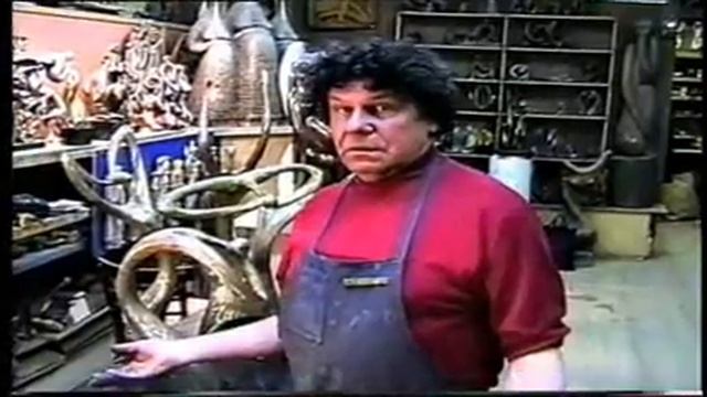 Sculptor Nikolay SILIS. 