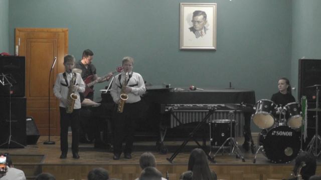 Бессаме мучо