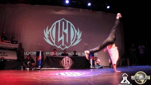 Gipsy Vs Victor // .BBoy World // BREAKING 1on1 | WPS 2013