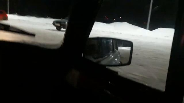 ДРИФТ! ВАЗ 2101 ЗИМНИЙ ДРИФТ НЕЛЕГАЛЬНЫЕ ДВИЖЕНИЯ