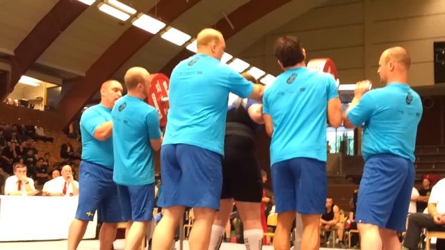 IPF Classic 120+ KG Class Squats смотреть онлайн