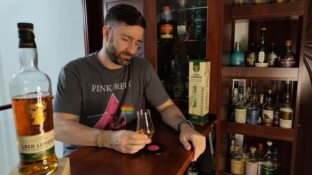 LOCH LOMOND: Peated Single Grain Whisky