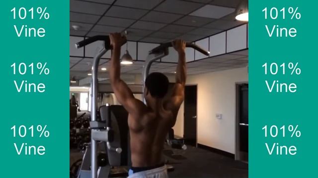 Everyone is strong while they're IN the gym смотреть онлайн