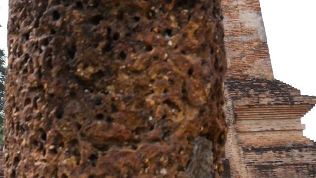 VL5: Sukhothai Noodles, World Heritage Site, & BBQ In Bangkok