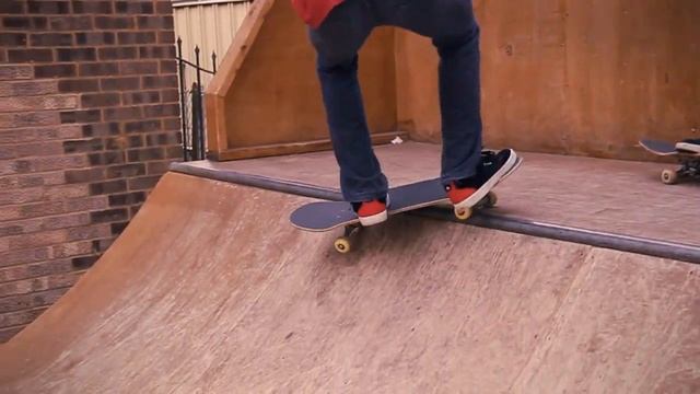 The ATBShop Skate Warehouse Mini Ramp смотреть онлайн