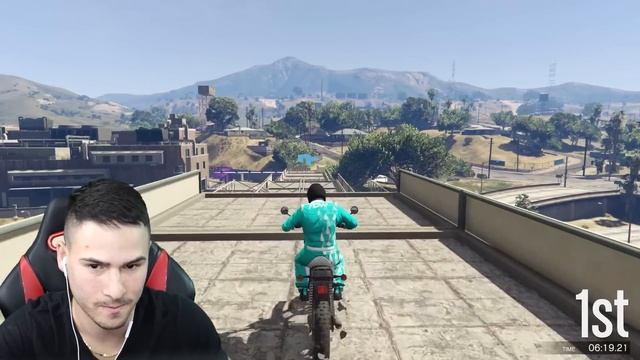 ЛЕТИМ С МОТОР! ПАРКУР В GTA 5 😫 смотреть онлайн