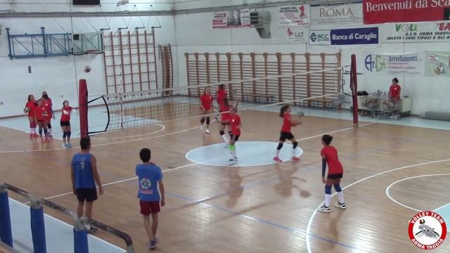 Under 16 - intervista a coach Luca Ferrari смотреть онлайн