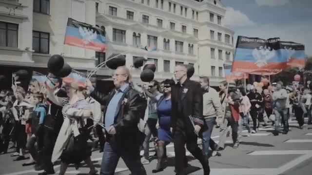 Юлия Чичерина ( Марш Русского Донбасса ) смотреть онлайн