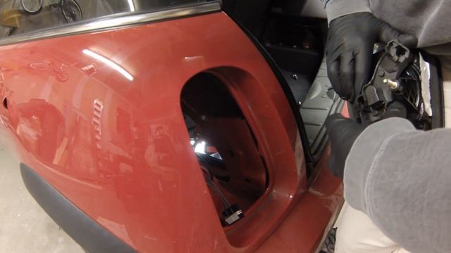 Brake Light Bulb Replacement 2006 Mini Cooper смотреть онлайн