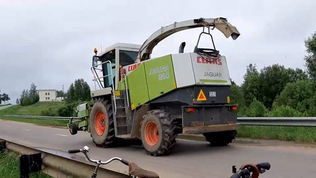 Комбайн CLAAS JAGUAR 850 смотреть онлайн