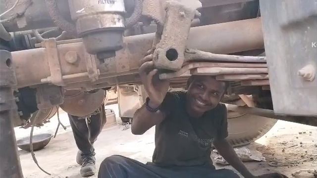 Mahindra torro 25 tipper frent katta senter bolt problem смотреть онлайн