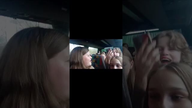 влог: поездка с классом на усадьбу Фета/ невкусный обед/катание на лошадях/Стасик смотреть онлайн