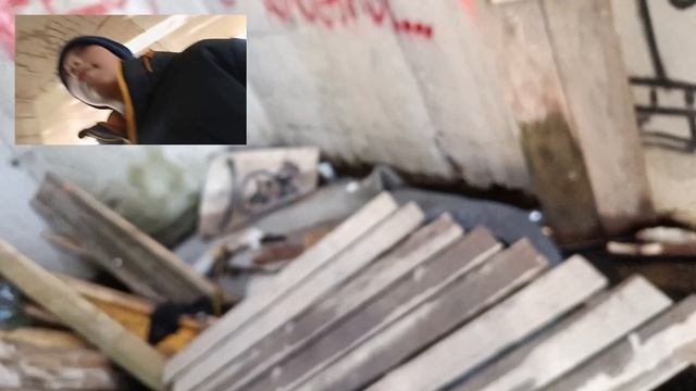 Мы на заброшеном долгострое и автобусе