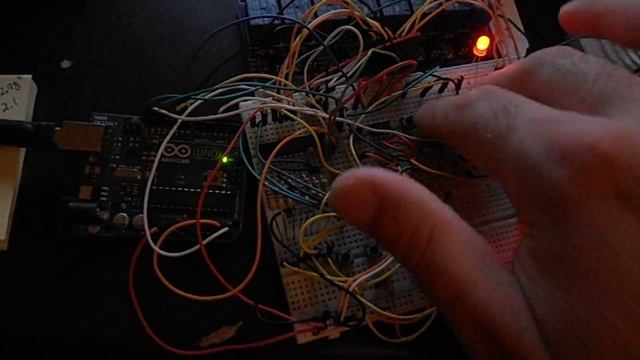 MonsterShield Prototype on breadboard смотреть онлайн
