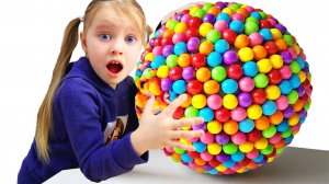 Милана с папой и их забавные истории со сладостями