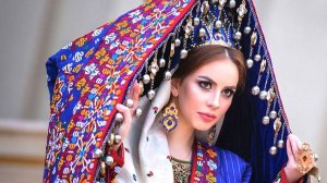Национальный колорит одеяния невест в Туркменистане