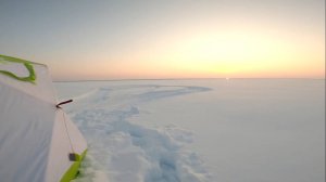 Классная рыбалка. Налим на стук, полный контакт.