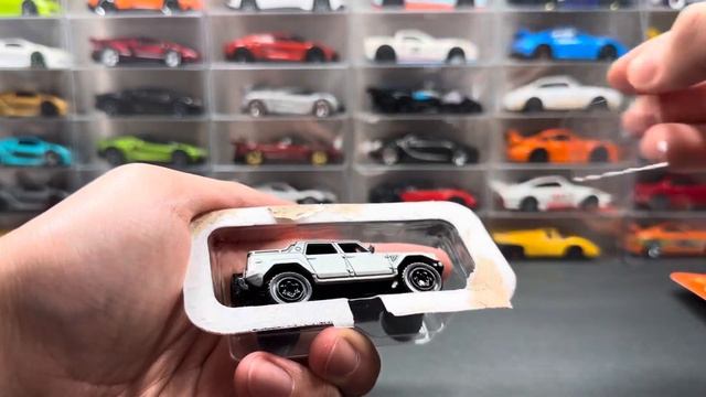 MATCHBOX Open ASMR (LAMBORGHINI LM002) [매치박스 개봉 ASMR-람보르기니 LM002] смотреть онлайн