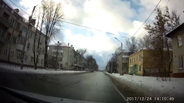 Видеорегистратор Zeepin T690C смотреть онлайн