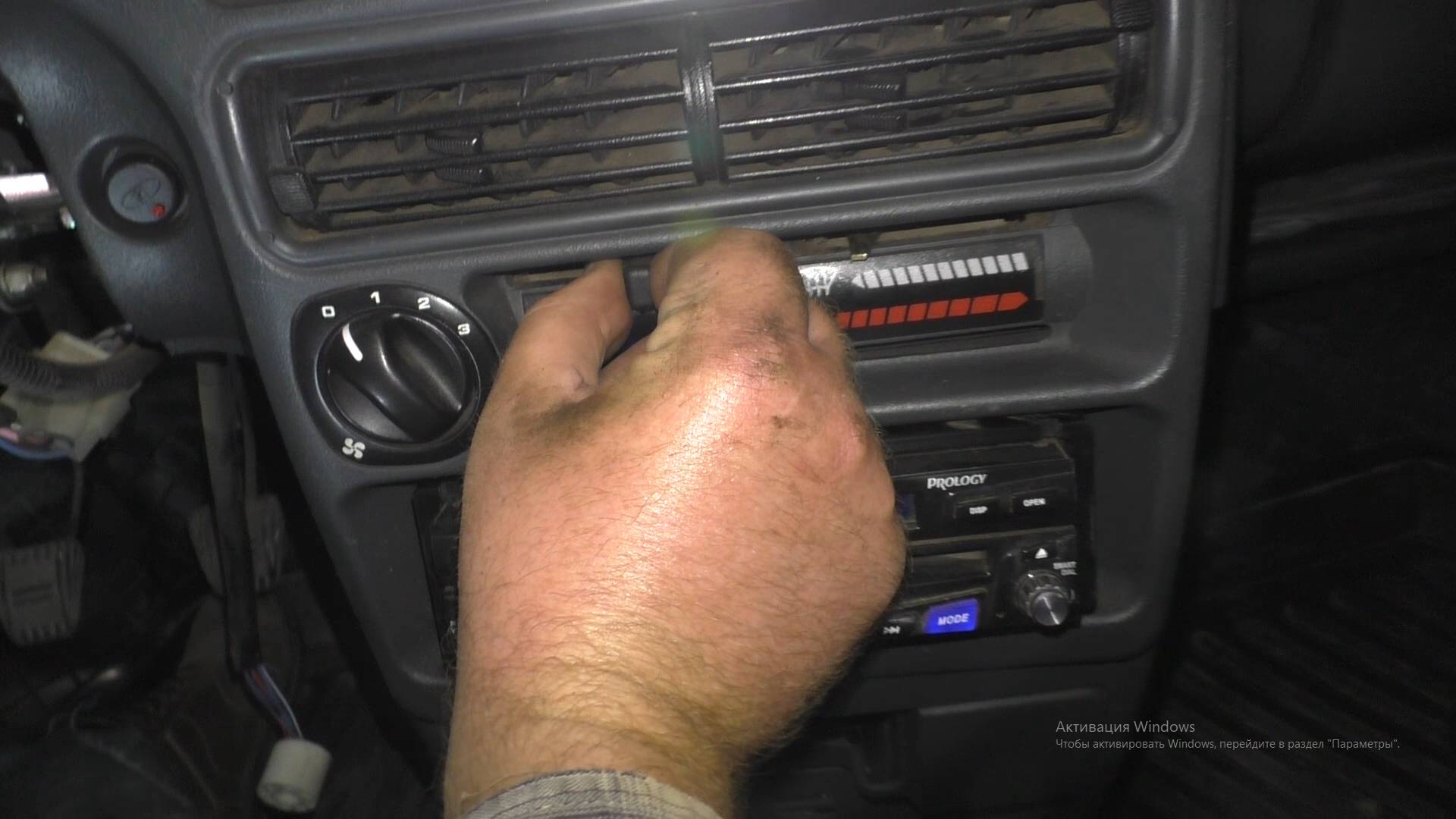 Потекла печка !  Замена радиатора печки Ваз 2115, 2114. Как снять радиатор печки