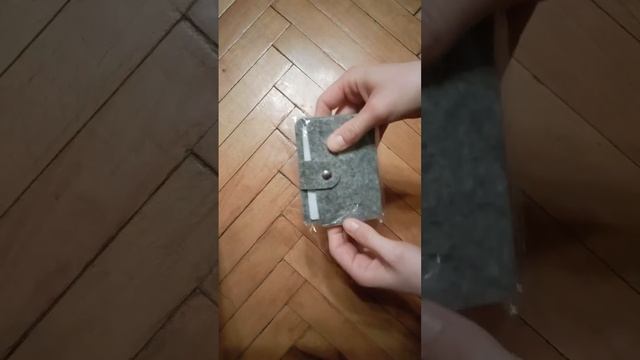 Видео обзор: Мягкая визитница с Али Экспресс