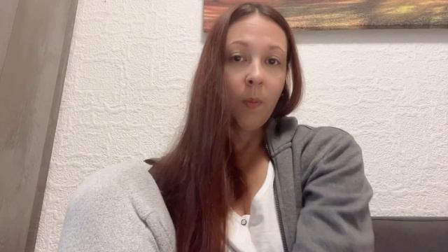 МНЕ ДЖОБЦЕНТР ПЛАТИТ БОЛЕЕ ЧЕМ 500€. ПРОСТО Я ОСОБЕННАЯ? смотреть онлайн