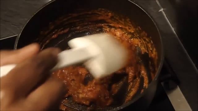 Spinach in Peanut Butter Sauce смотреть онлайн