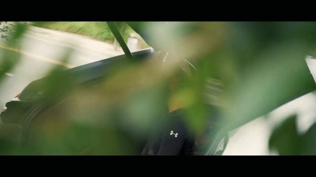 If Wong Kar Wai were to shoot a car commercial -- Nio EC6 смотреть онлайн