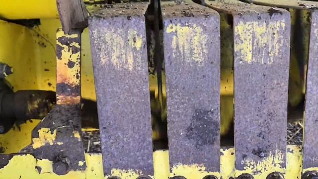 Пресс-подборщик John Deere 550 № 065092 | Прокрутка смотреть онлайн
