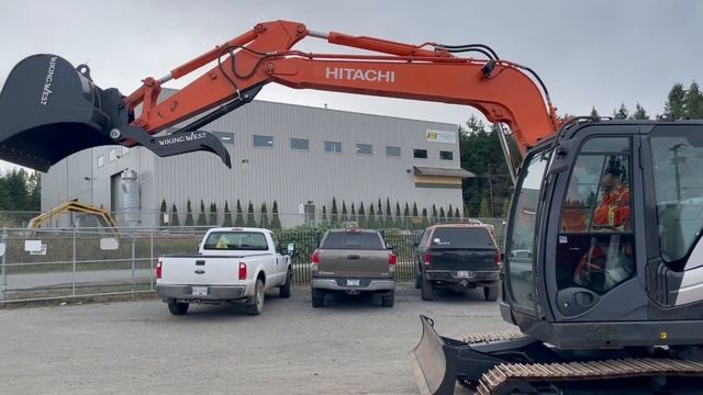 Hitachi ZX75-5 Excavator For Sale смотреть онлайн