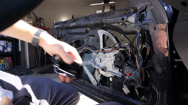 How To Fix E36 Door Panels For Good смотреть онлайн