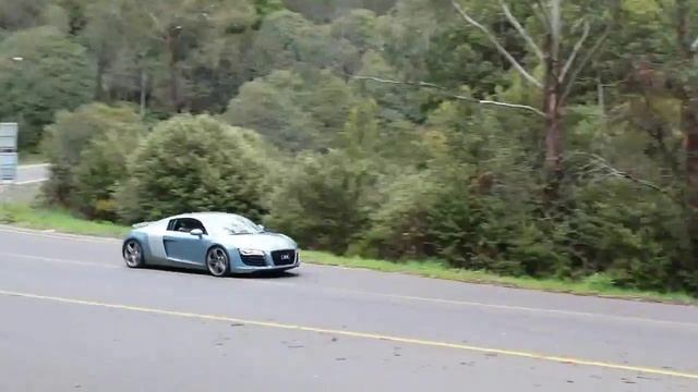 Audi R8 Oz смотреть онлайн