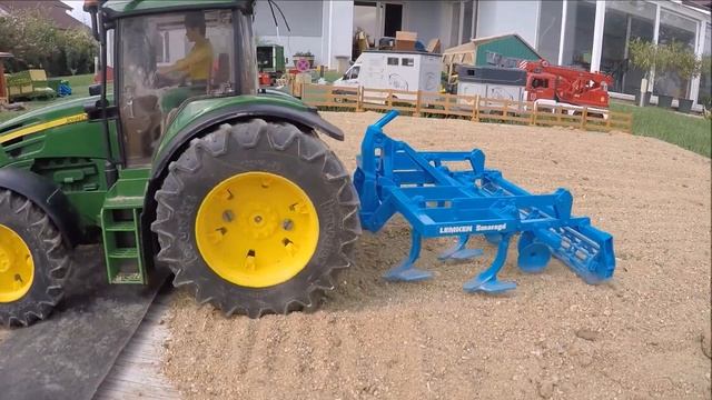 BRUDER RC Tractor with Lemken disc cultivator 2329 AT WORK смотреть онлайн