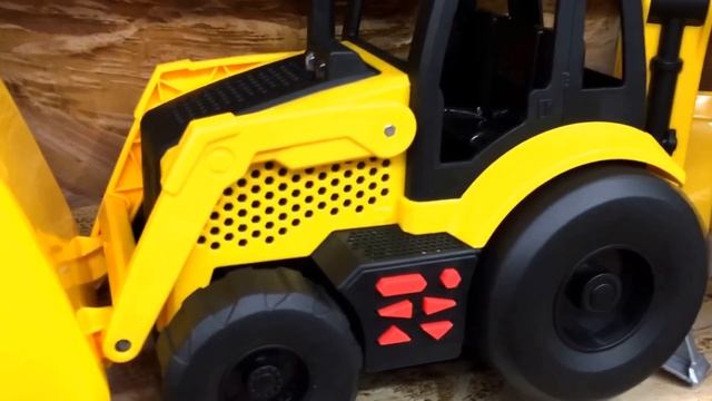 Caterpillar Battery Operated Bulldozer Toy In Walmart With Sounds