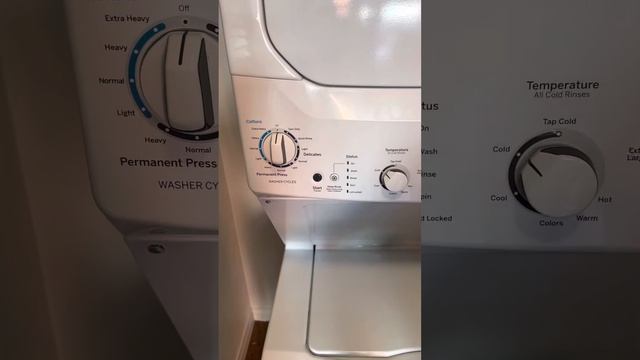 GE STACKED WASHER DRYER COMBO смотреть онлайн