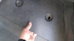 Расположение основного блока предохранителей MB Sprinter 907. Main fuse box location MB Sprinter 90