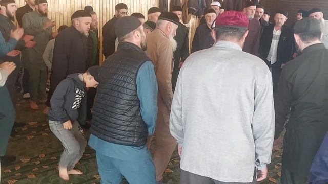 Зикр Анди 20.04.24г. смотреть онлайн