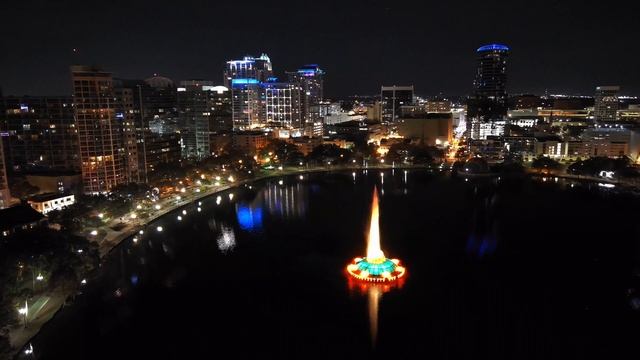Lake Eola in Orlando with Autel Evo Nano+ смотреть онлайн
