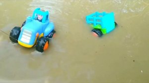 Мультики про машинки. Синий трактор и  полицейская машина. Детские мультики. Машинки игрушки.