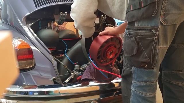 VW Käfer Einbau Gebläse Lichtmaschine Typ 4 VW Typ 2 смотреть онлайн