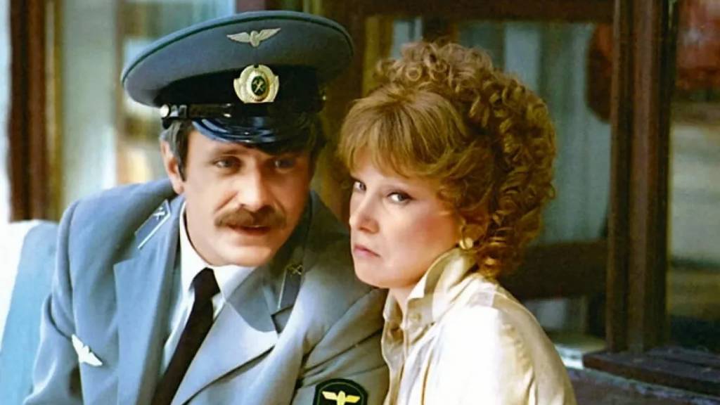 Вокзал для двоих — Русский трейлер (фильм 1982) смотреть онлайн