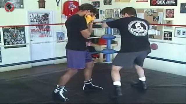 1 - Boxing Fundamentals - Fundamental Boxing Punching Techniques