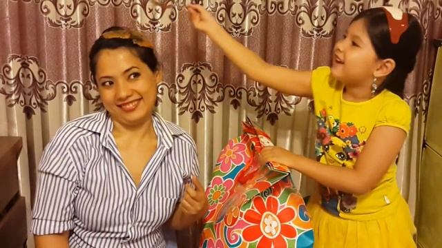 CЪЕШЬ ИЛИ НАДЕНЬ НА ГОЛОВУ ЧЕЛЛЕНДЖ  /EAT IT OR WEAR IT CHALLENGE