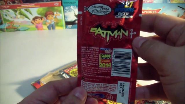 Coleccionador de Estampas de Batman por su 75 aniversario - Chupa Chups Crazy Dips смотреть онлайн
